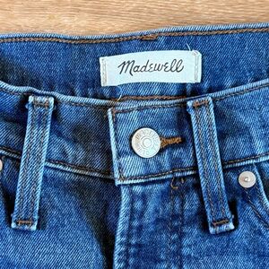 Madewell The Perfect Vintage Straight Jean – Size 4 / 27 (Like New)